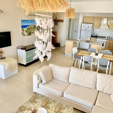 Boho Bay Apartment Akanthou エクステリア 写真